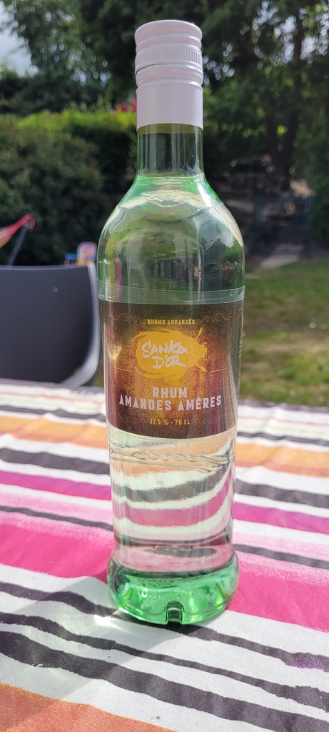 Rhum amandes amères 37,5% - 70cl